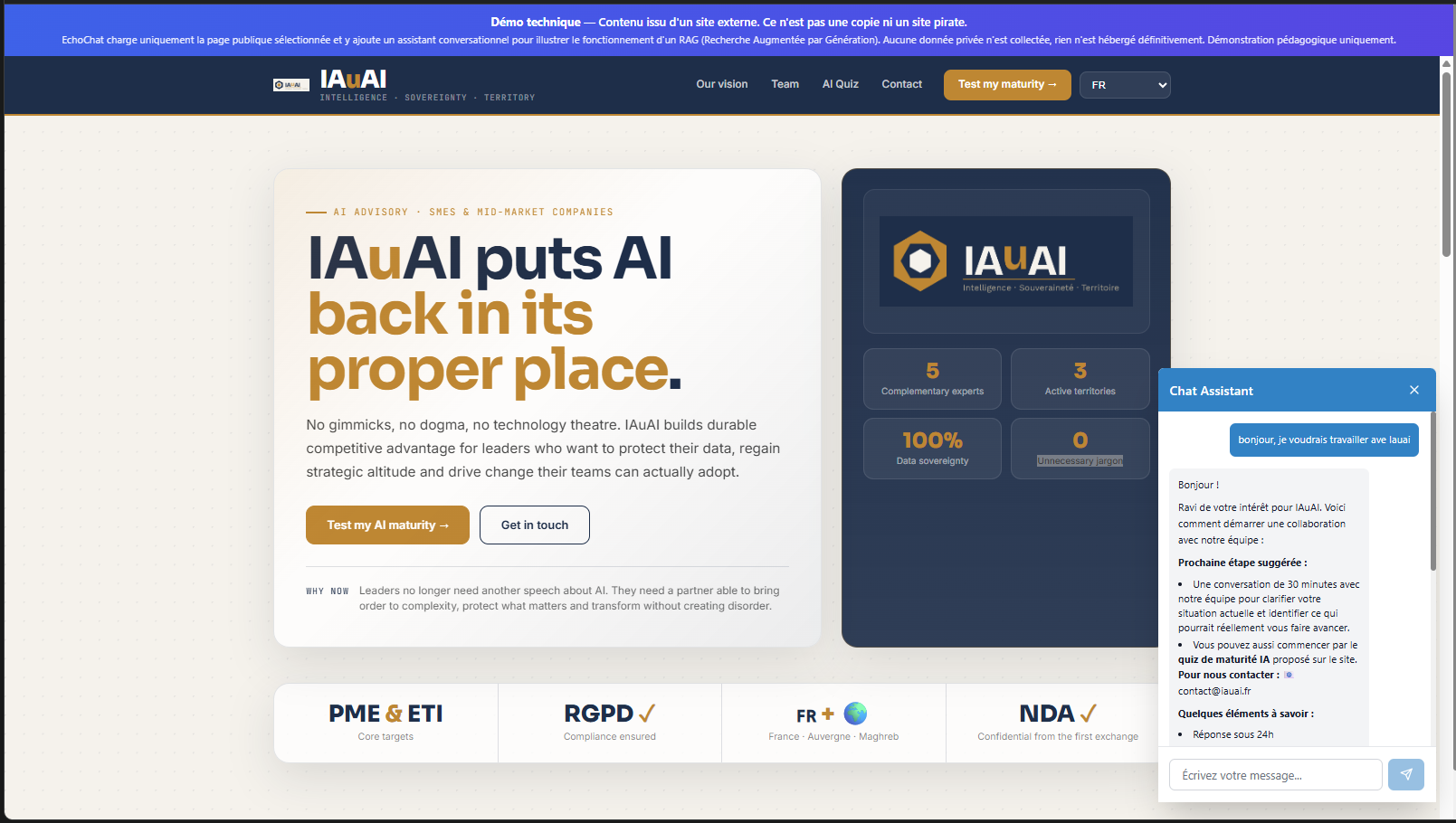 EchoChat intégré au site IAuAI avec une interface conversationnelle